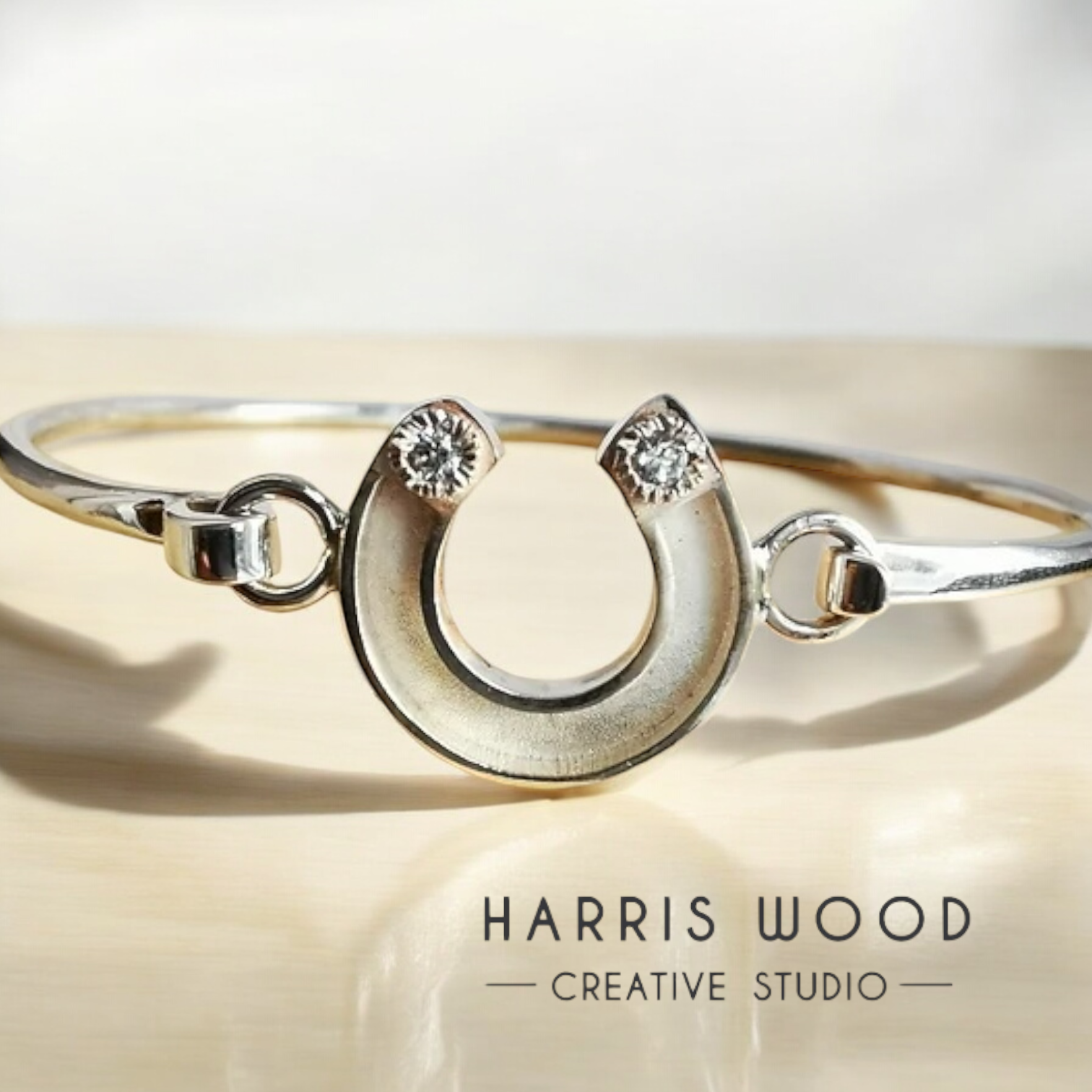 EOL -
CZ Horse Shoe Bezel Hook Clasp Bangle Solid SILVER