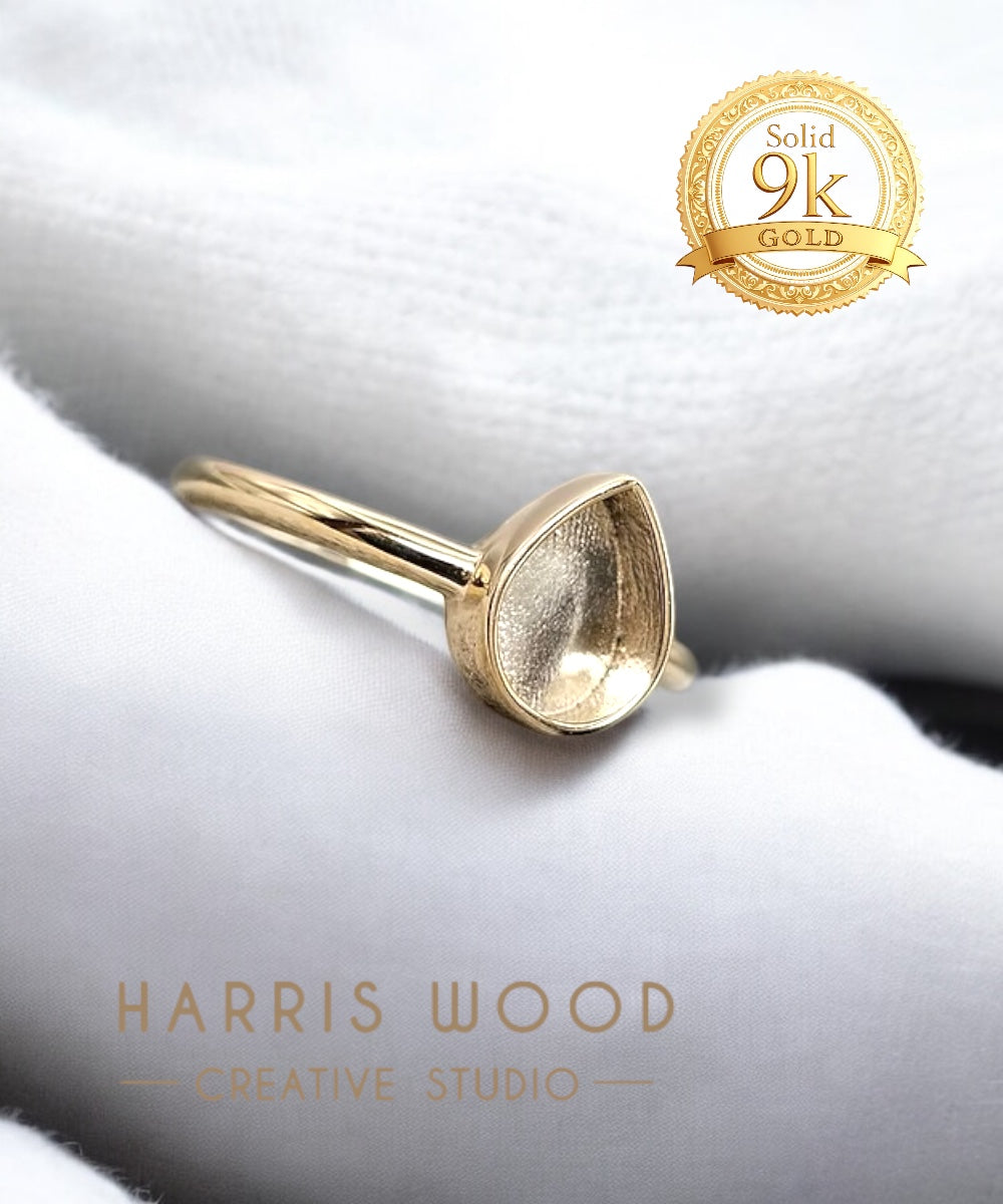 Larkspur Ring - 9K SOLID GOLD