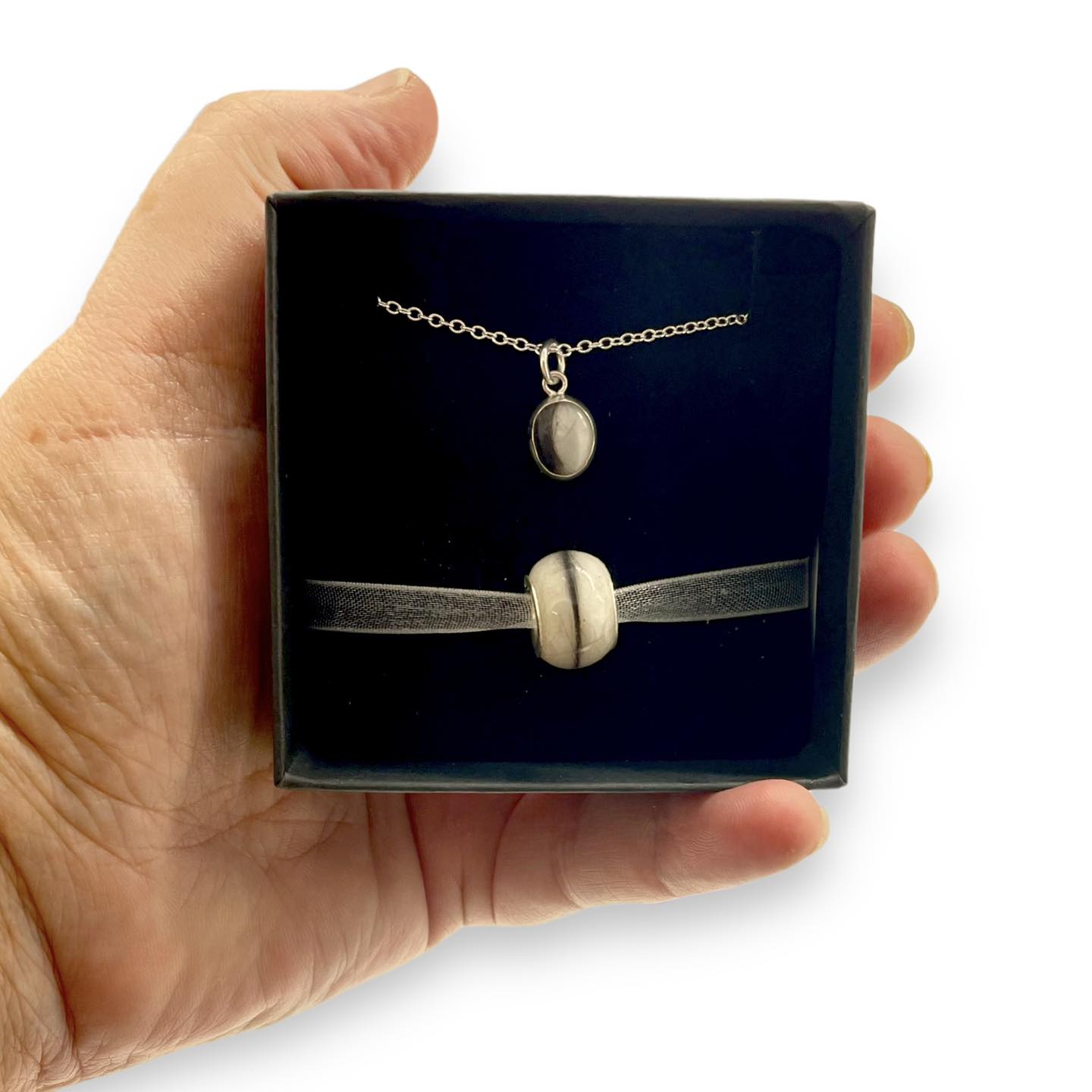 CHARM BEADS - BREASTFED WITH LOVE (pre-engraved)