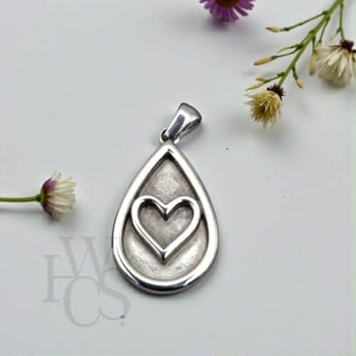 💙 Stainless Steel Teardrop Heart Pendant