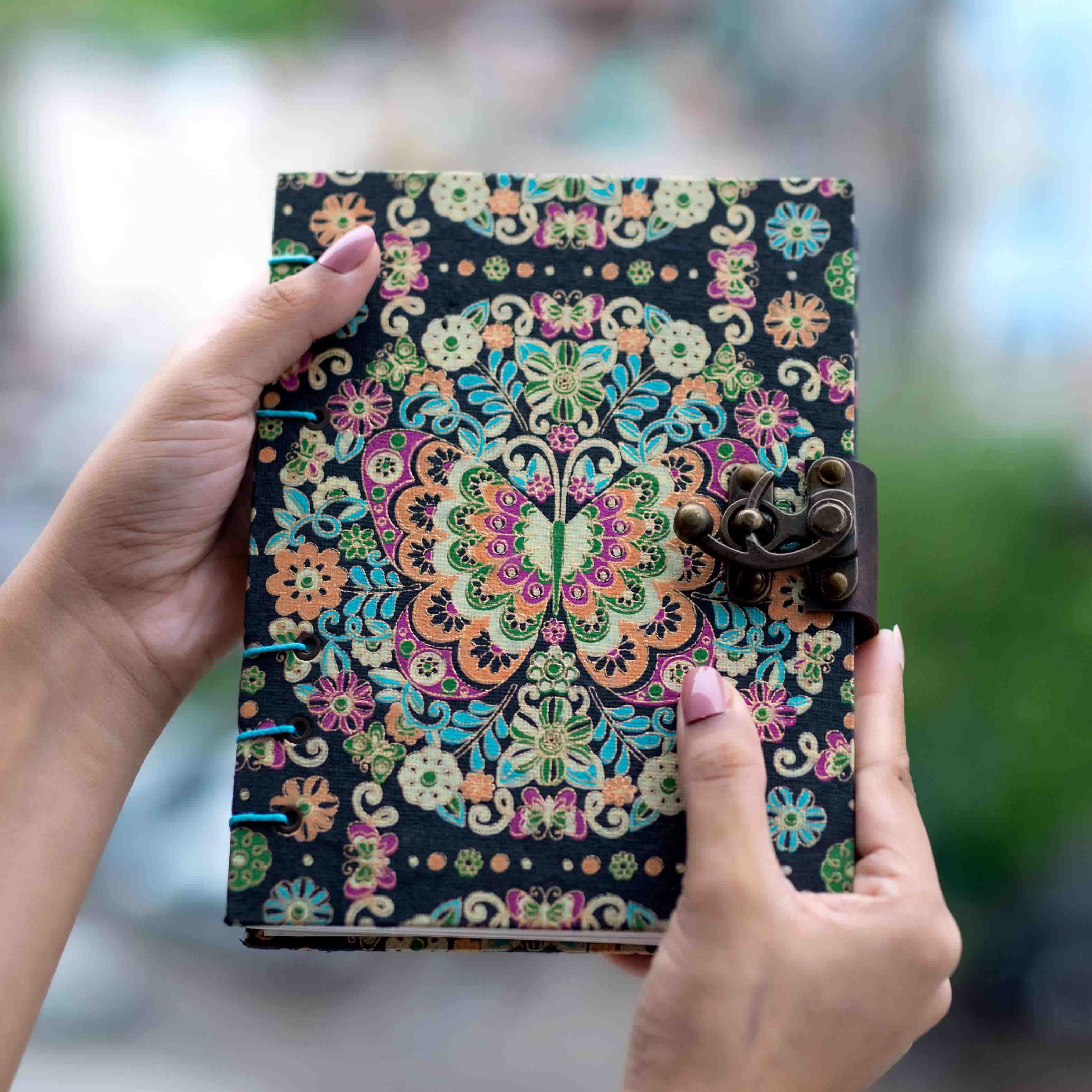 Journal Diary Notebook with Lock - Sketchbook Unruled