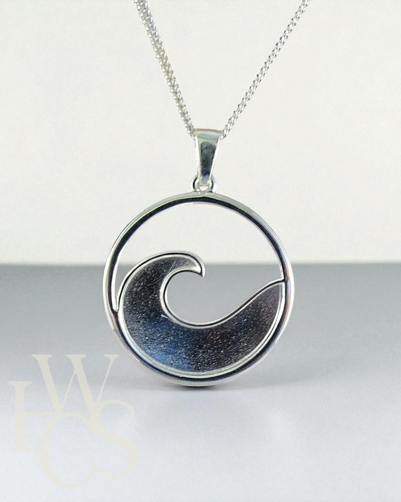 ❤️ Ocean Wave Pendant – Solid 925 Silver