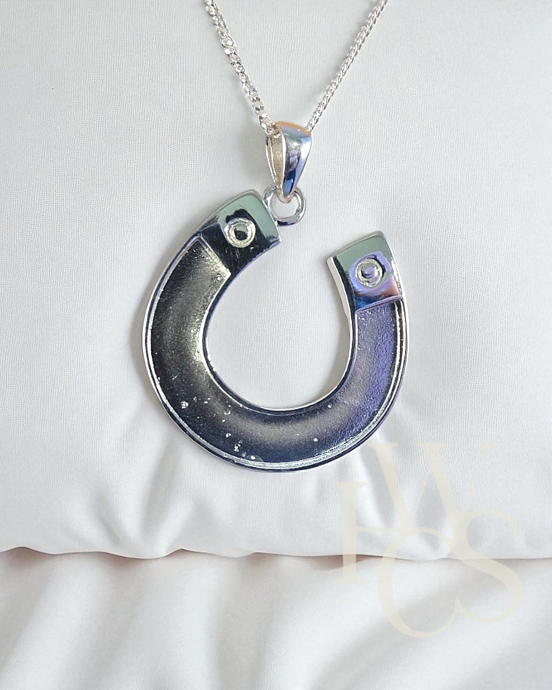 Horse Shoe Channel Pendant