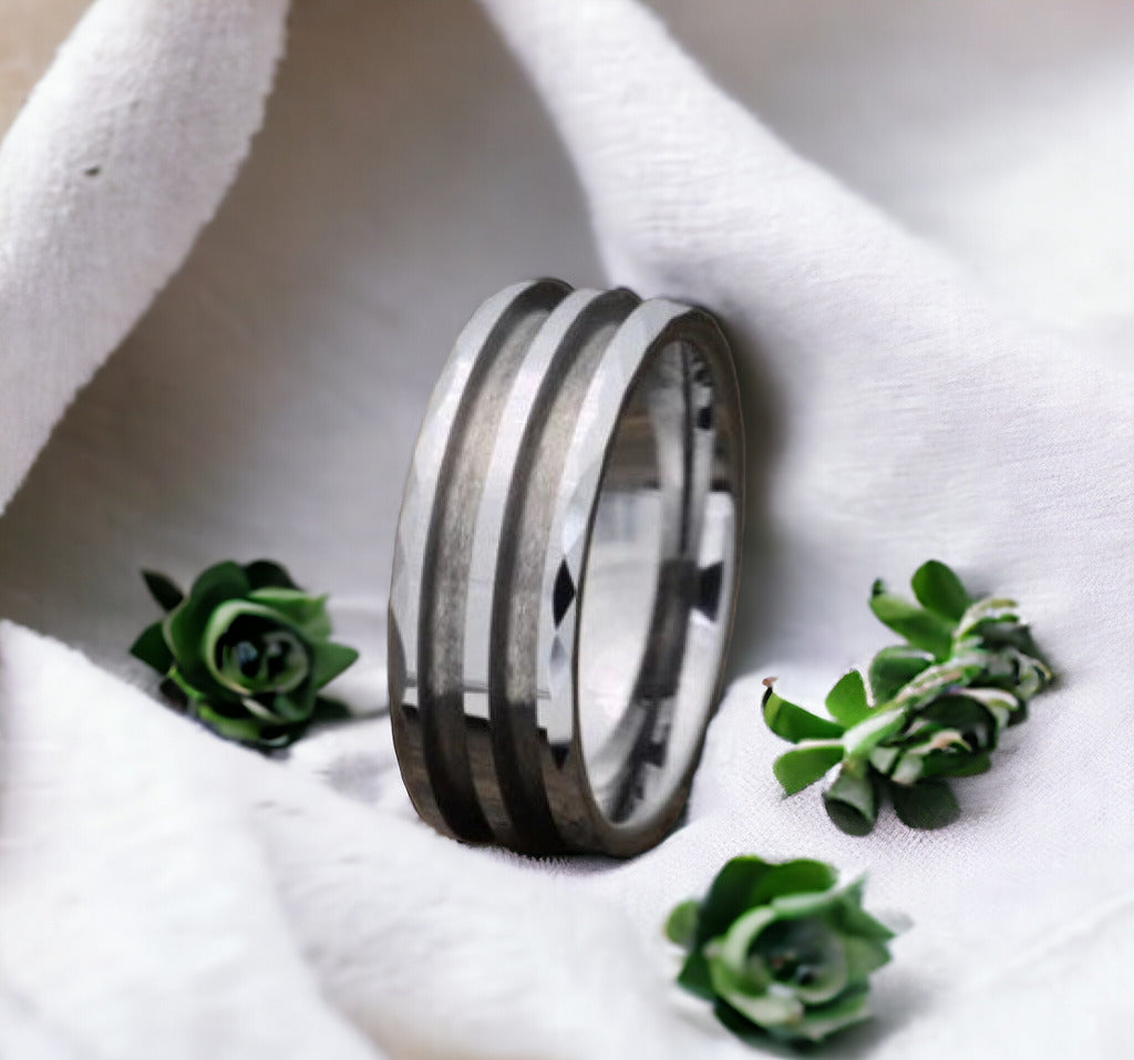 TUNGSTEN Faceted 8mm Double Channel Ring