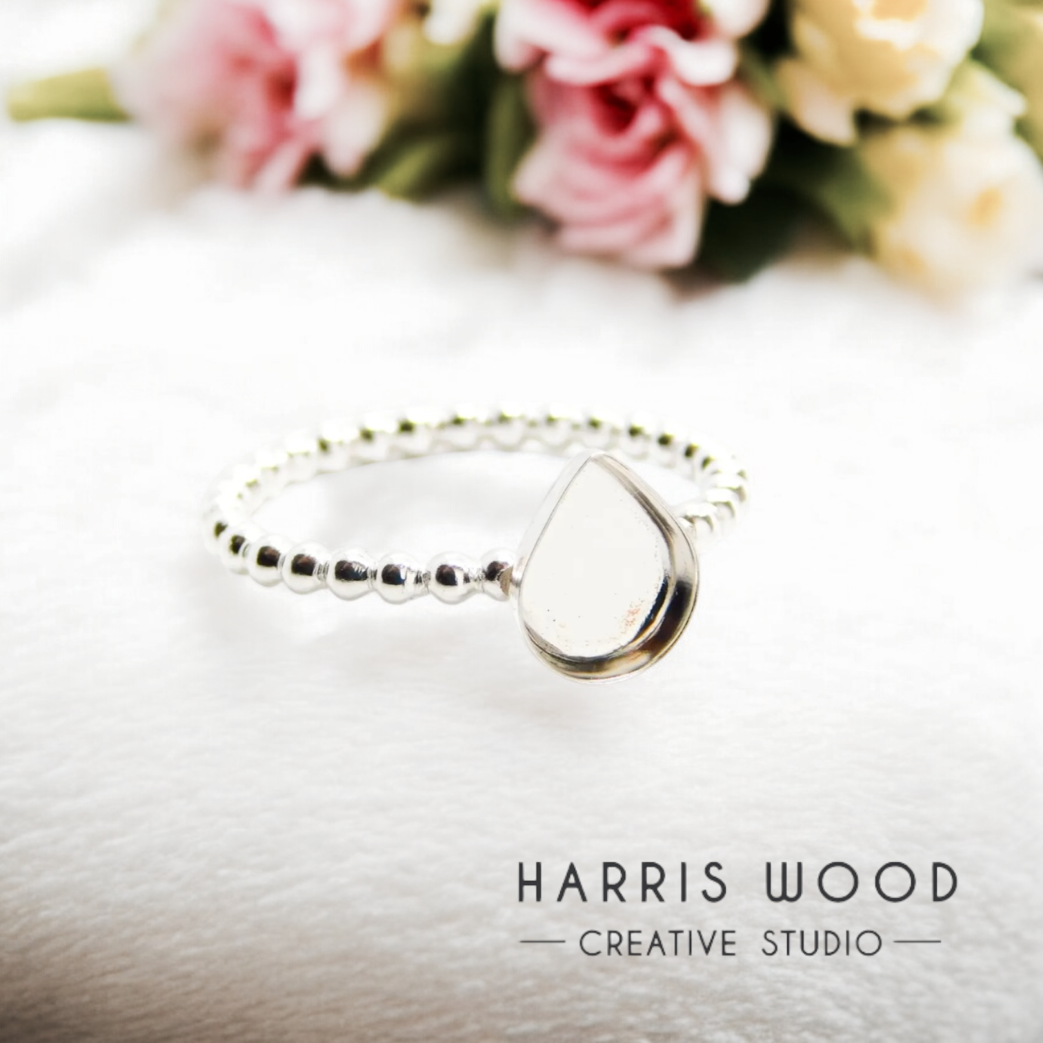 Bubble Band with Smooth Teardrop Bezel SOLID SILVER