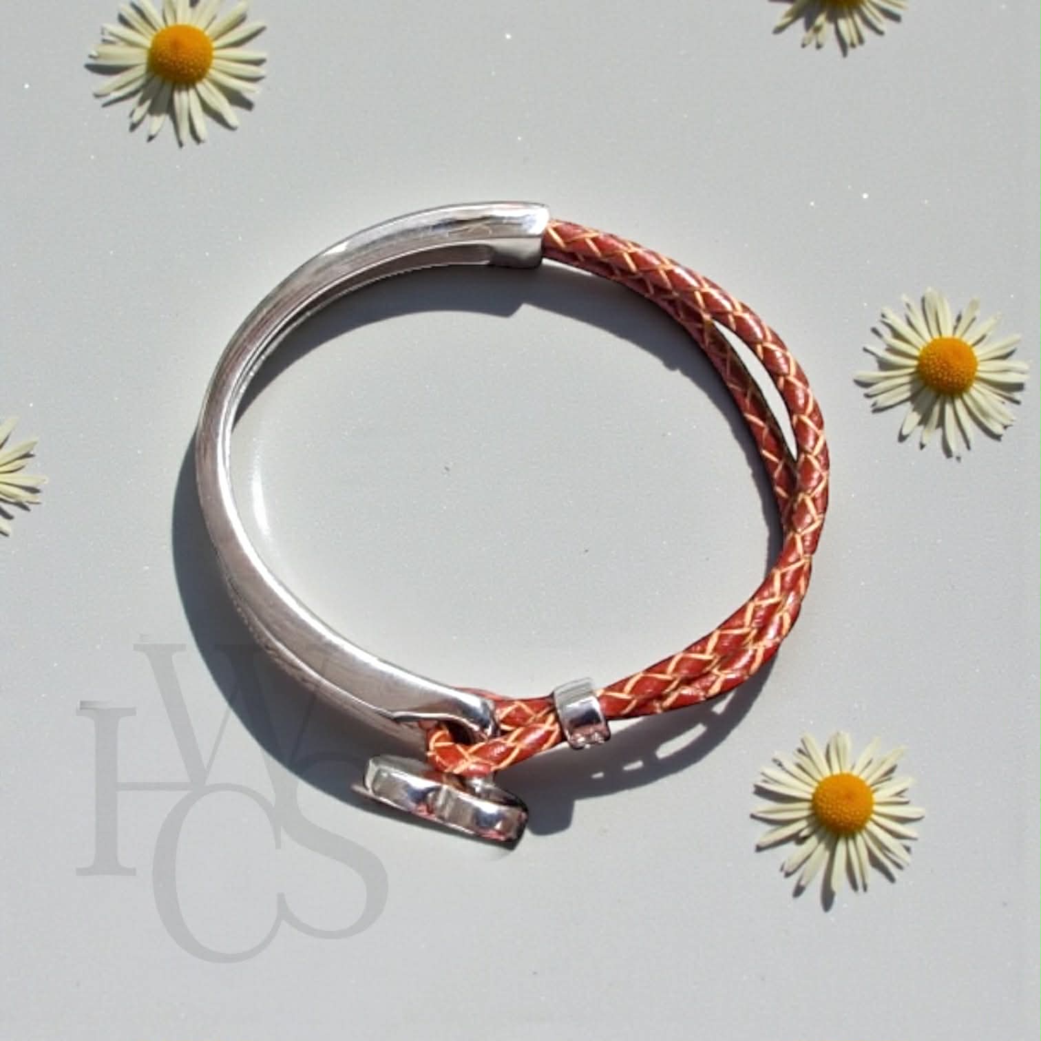 💙 Half & Half Steel & Leather Heart Bangle