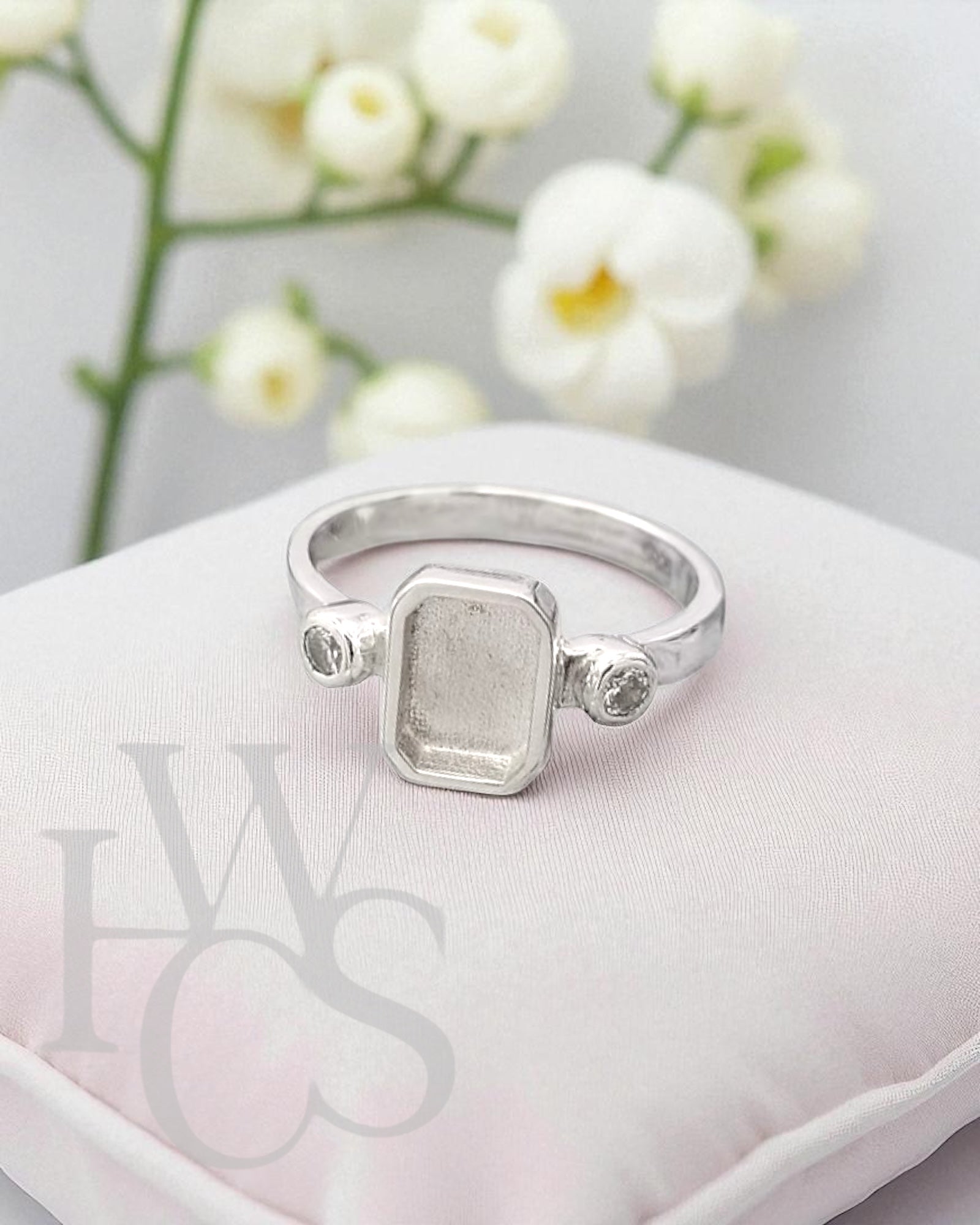 Eloise Ring - Solid Silver