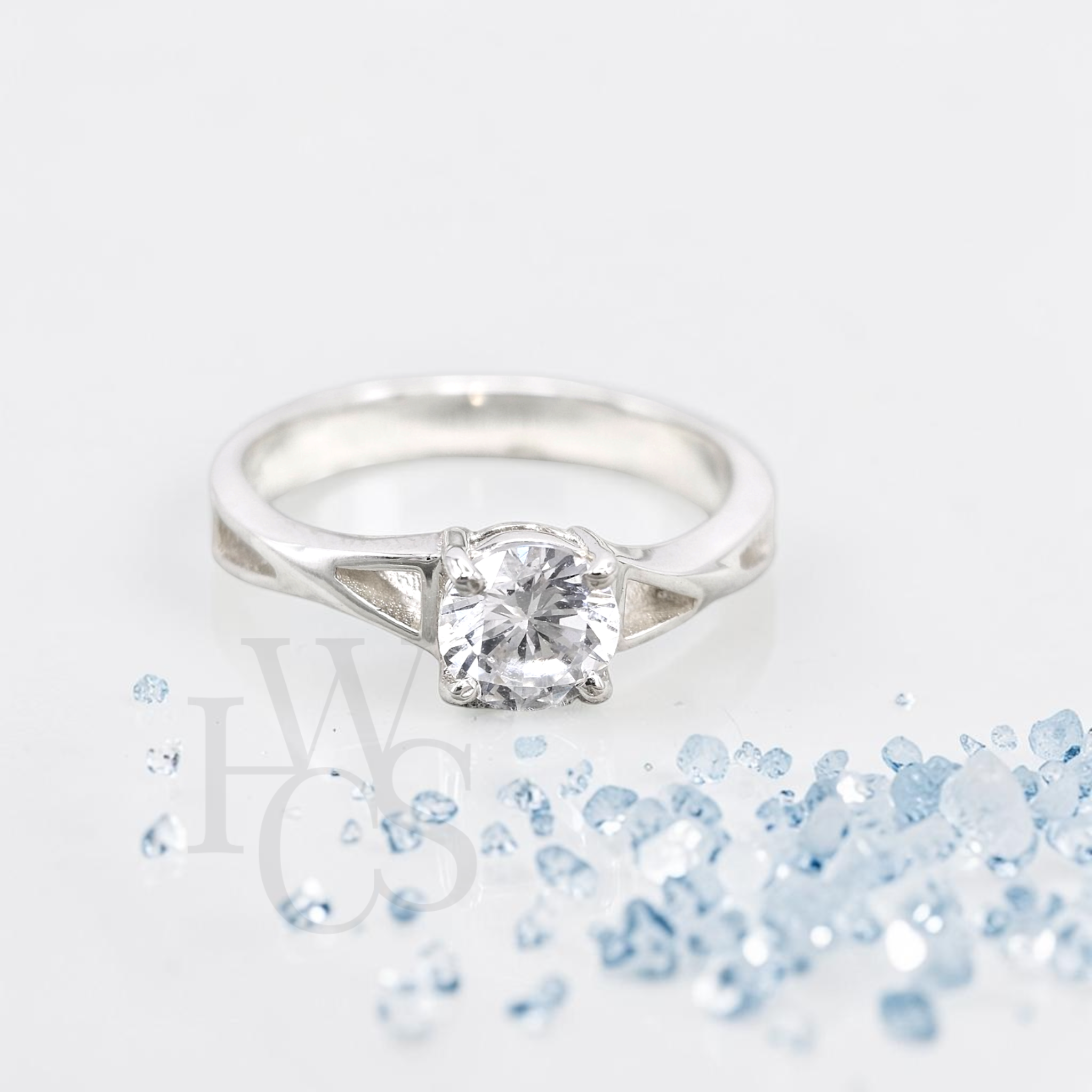 🏷️ EOL – Twisted Channel Solitaire Ring – Solid 925 Silver