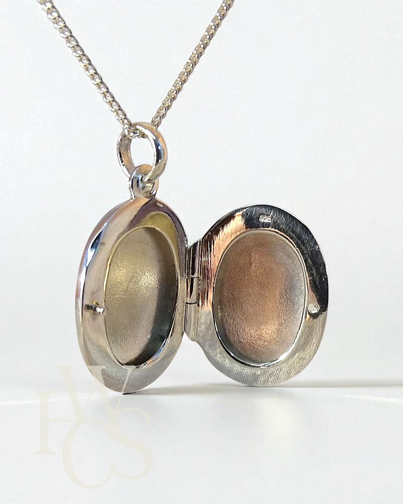 Oval Locket & Front Bezel Pendant