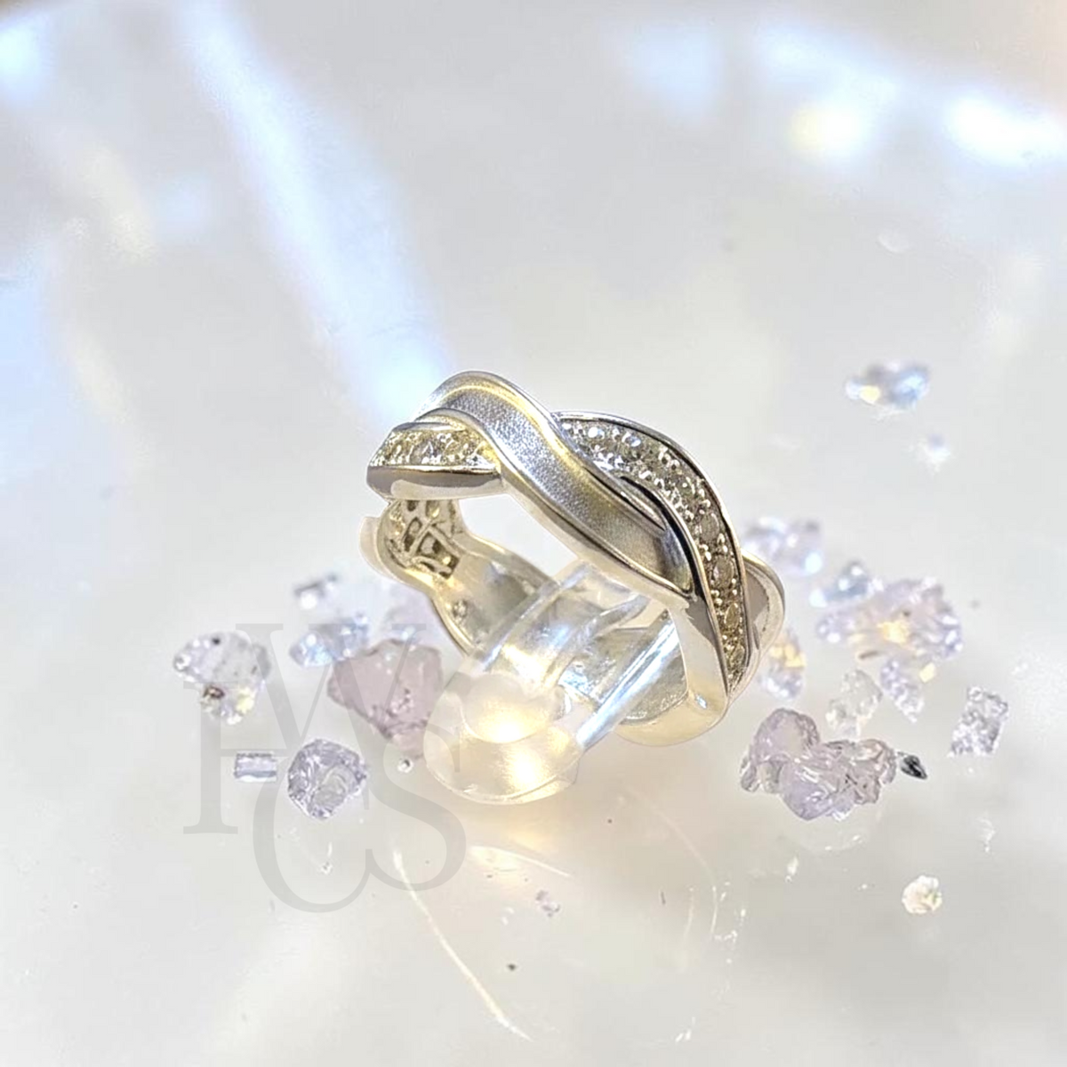 ❤️ CZ Entwined Ring - Solid Silver