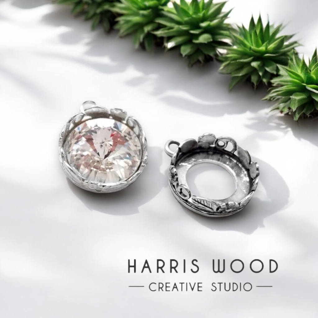 🪻12mm Single Sided Floral Round Pendants Solid SILVER