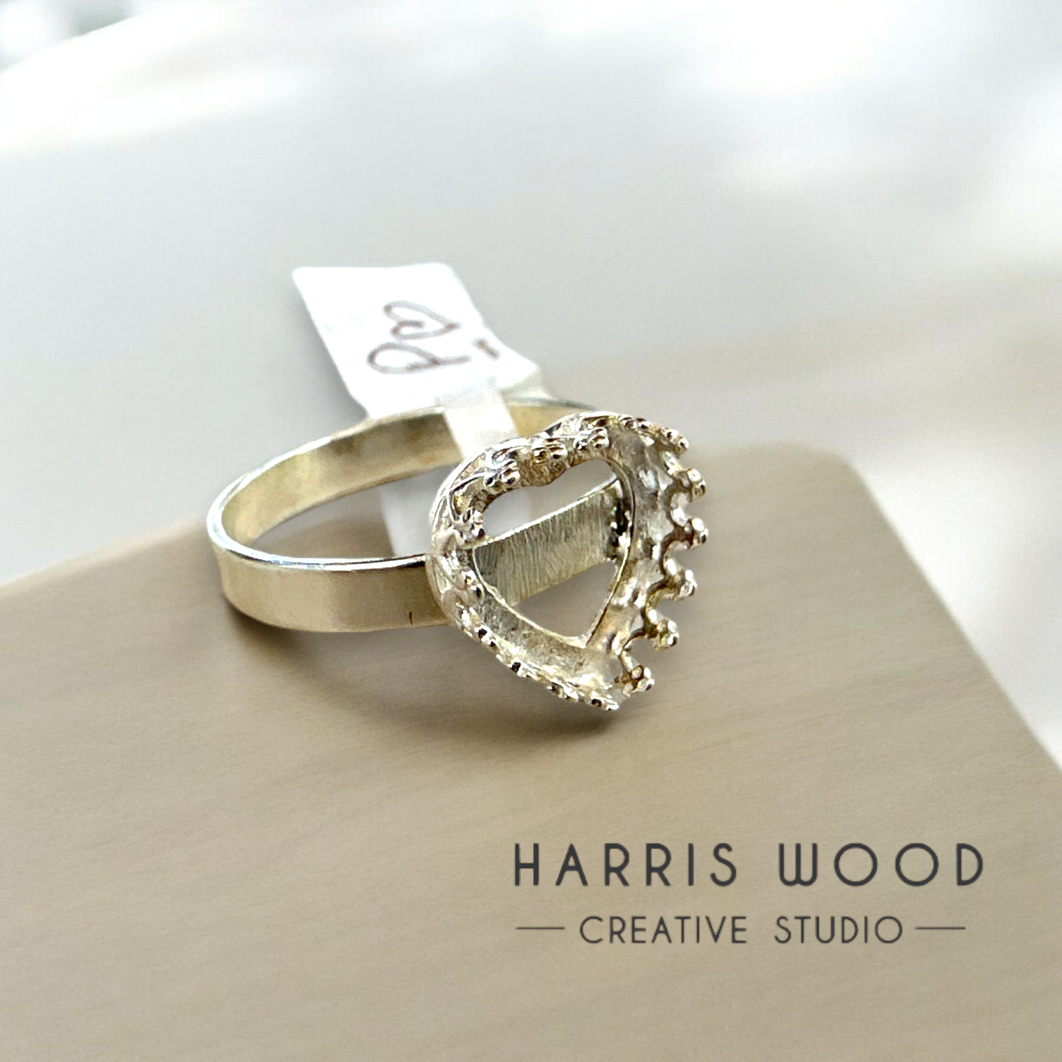 * 3mm Wide Satin Band with 10mm Heritage Heart Bezel Ring
