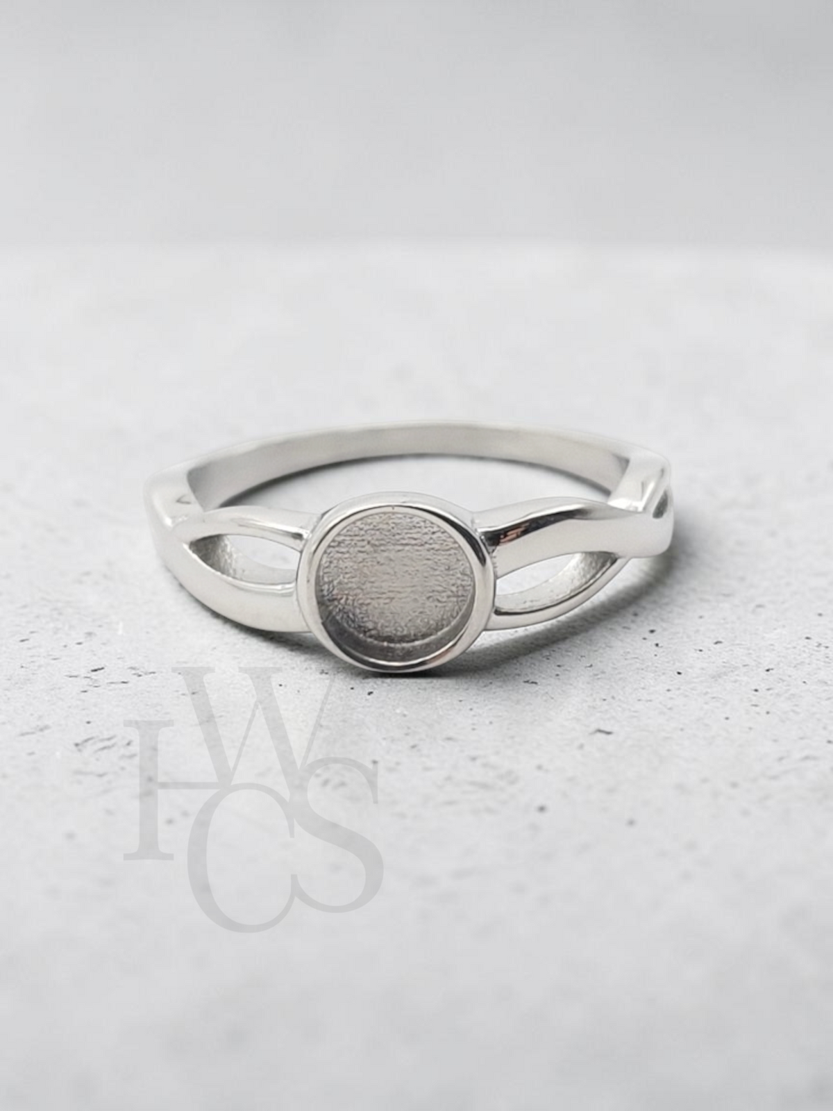 💙Cross Over Round Ring - Stainless Steel