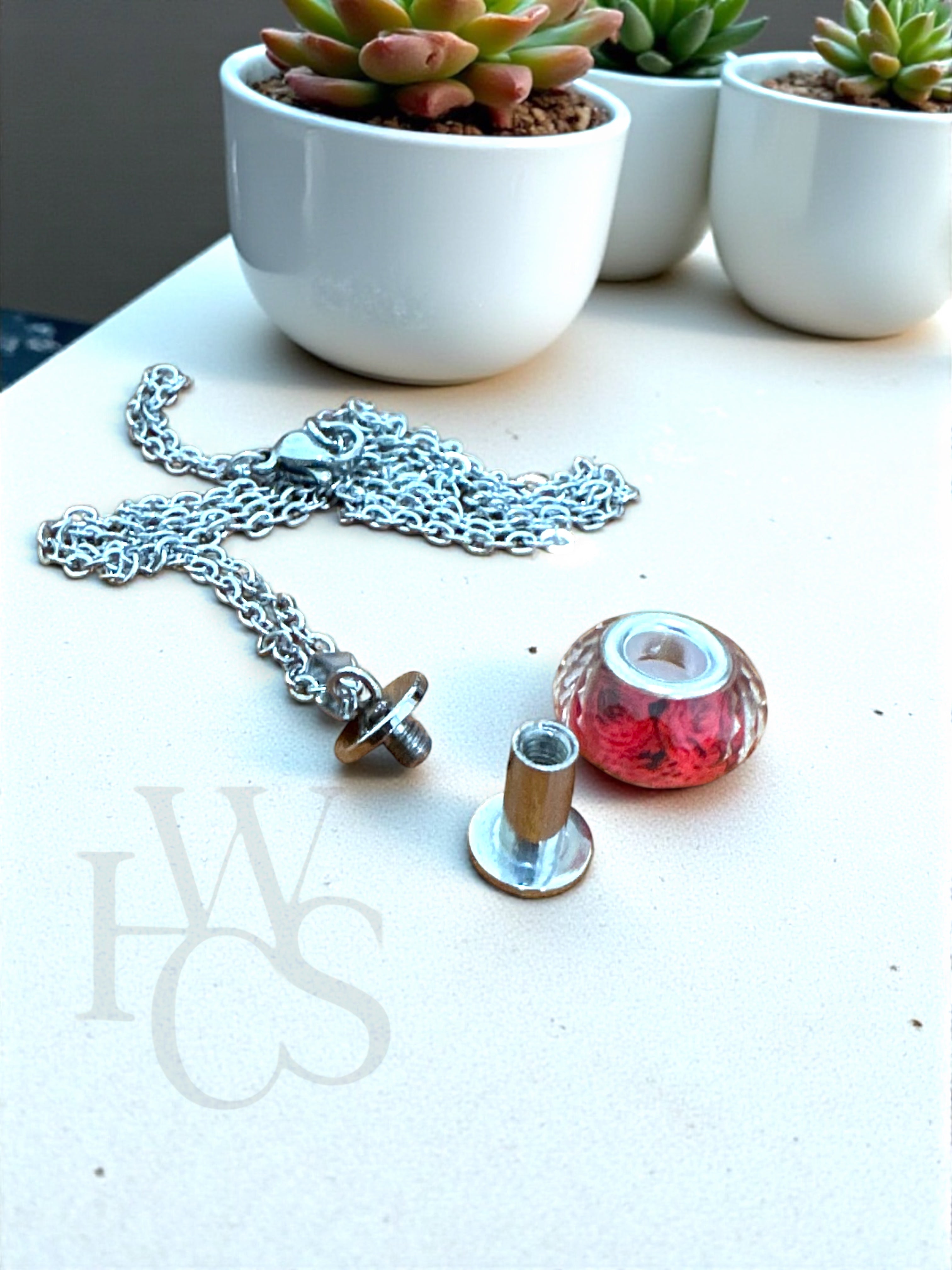 Glass Bead Urn Pendant - Rose Red