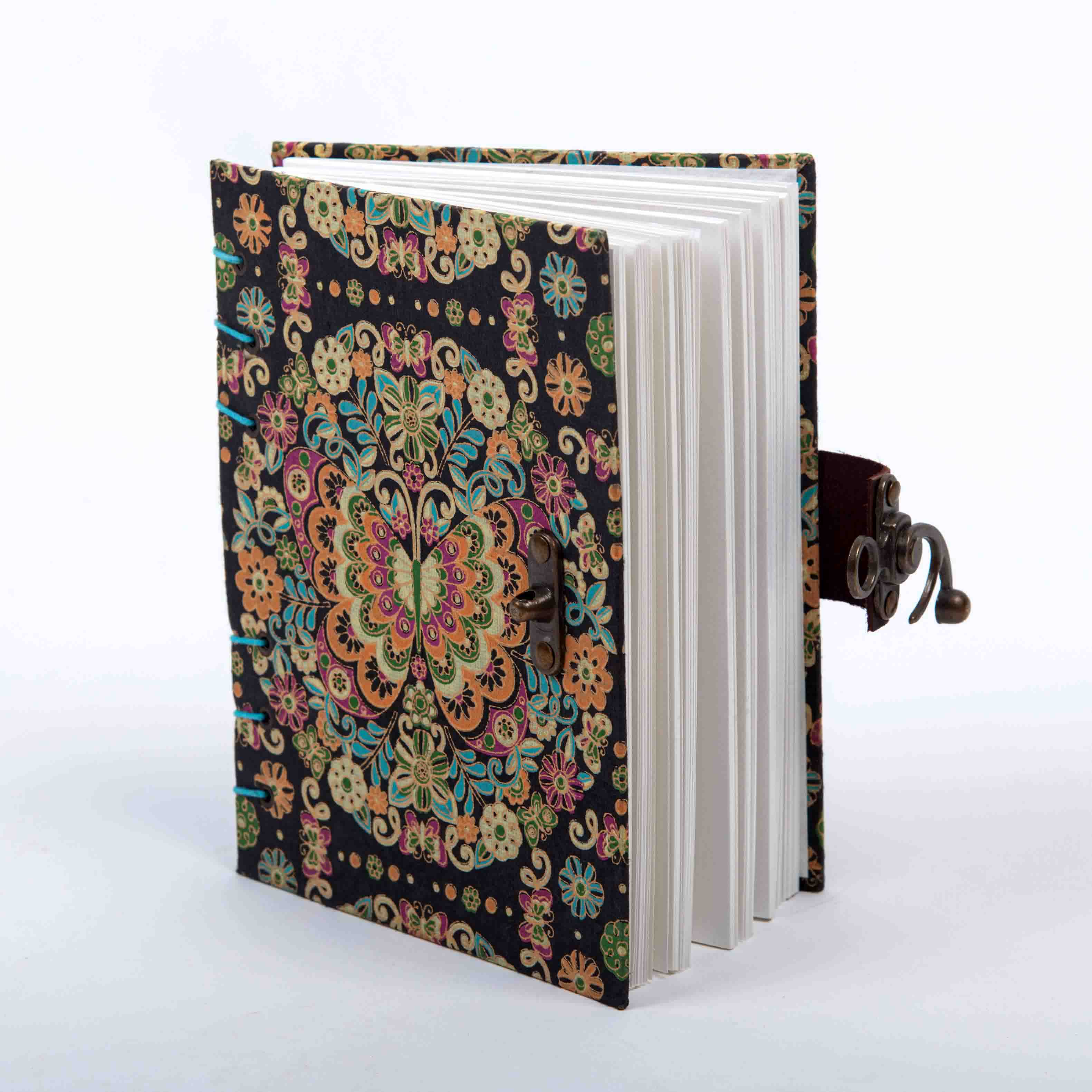 Journal Diary Notebook with Lock - Sketchbook Unruled