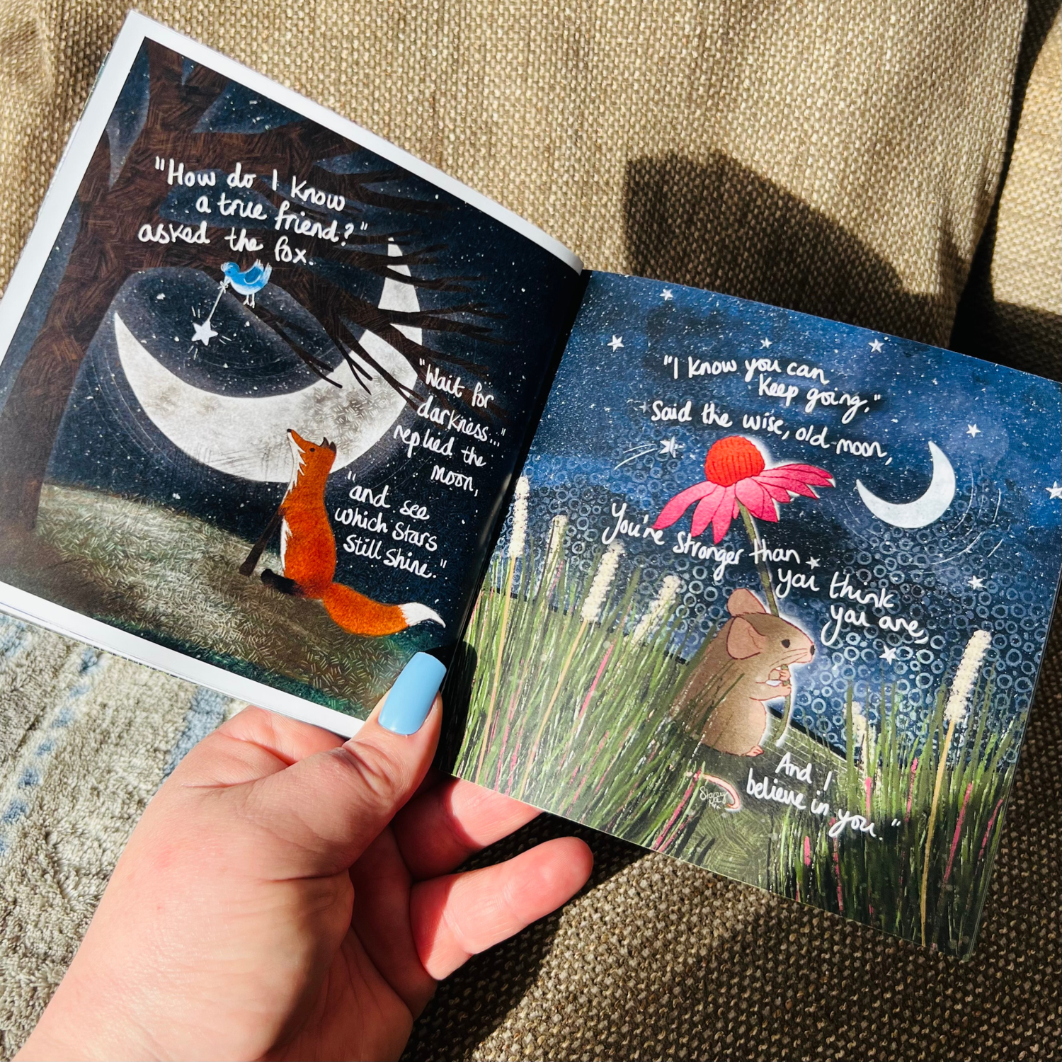 ‘A Hug In A Book’ mini book by Stacey McNeill