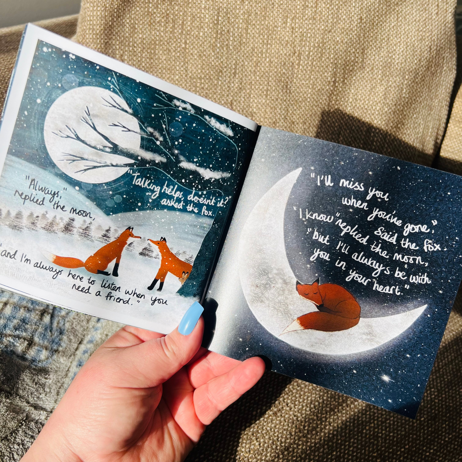 ‘A Hug In A Book’ mini book by Stacey McNeill
