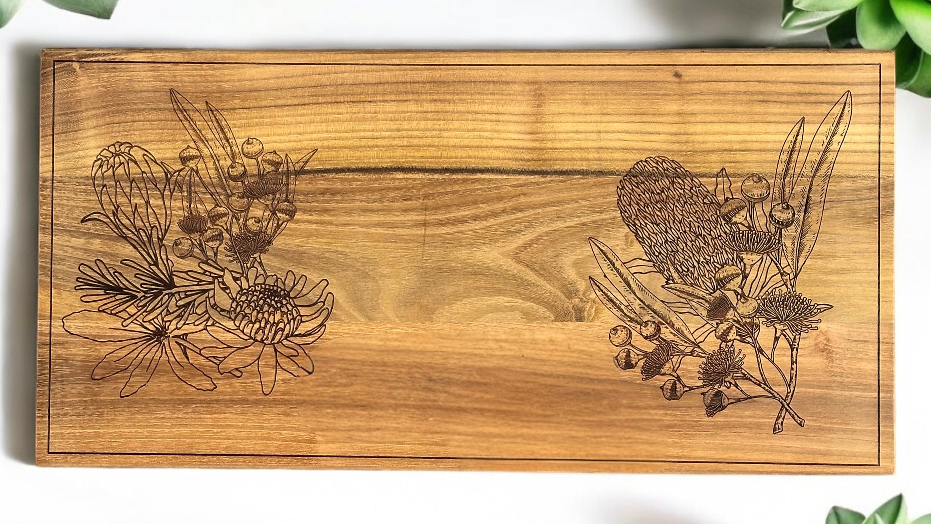 ENGRAVED SERVING BOARDS & PLAQUES