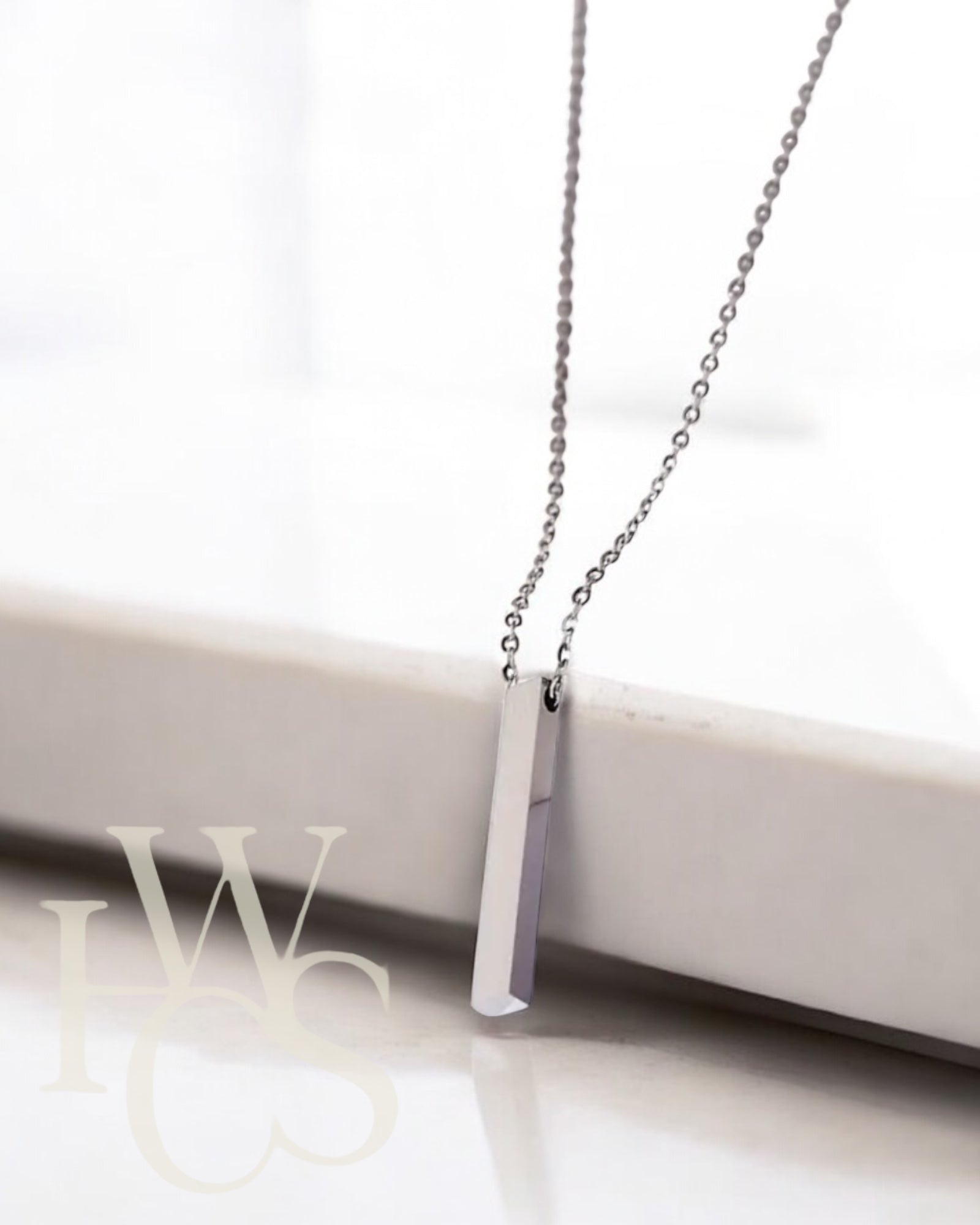 Bar Pendant - Engravable on 4 sides - 3 colours
