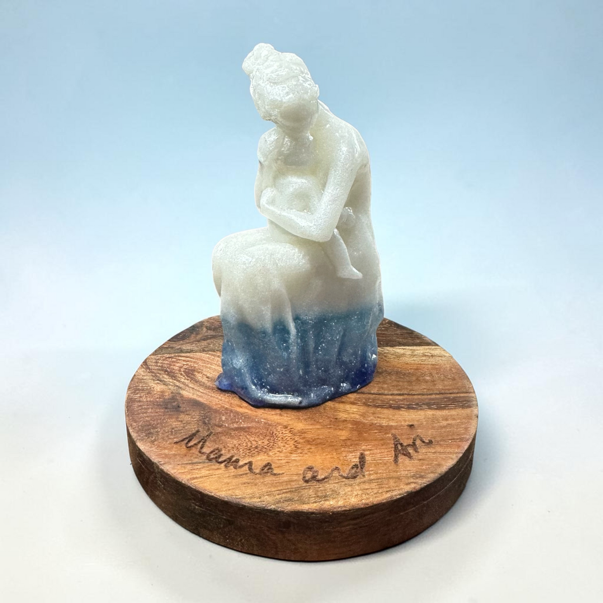 Breastmilk Resin Mother &amp; Child Statue
