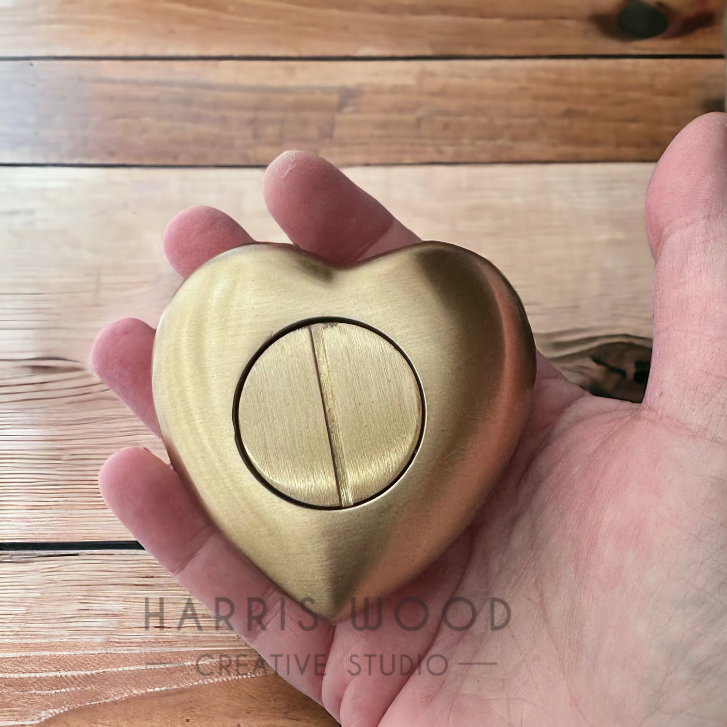 Brushed Brass Heart Urn (Stand Optional)