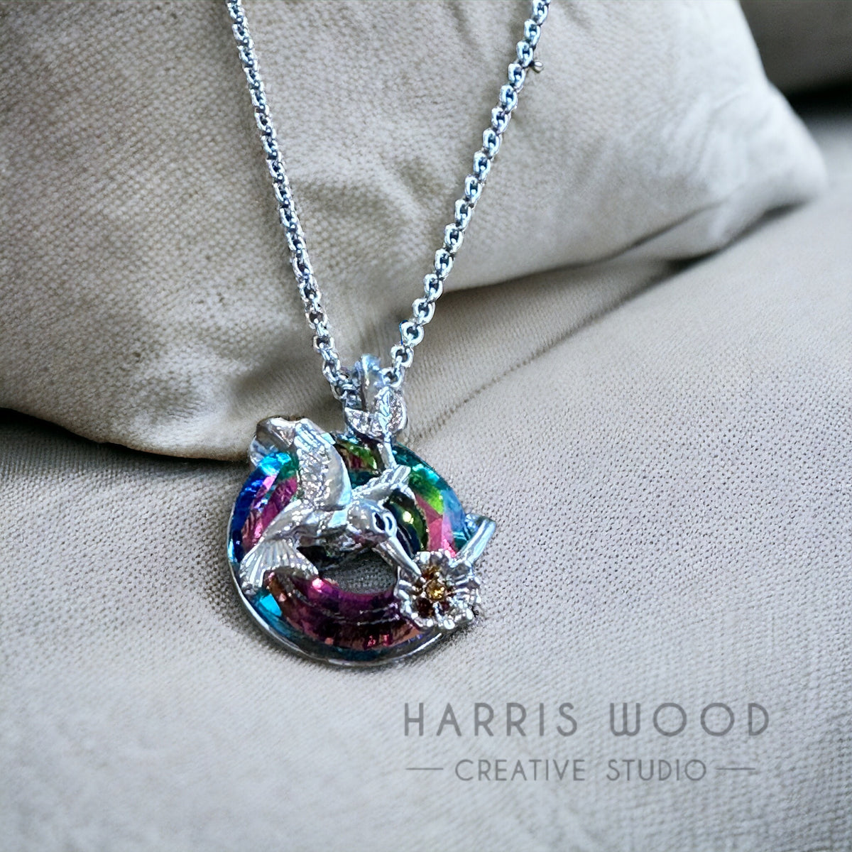 🫶🏻Hummingbird Urn Pendant and Chain