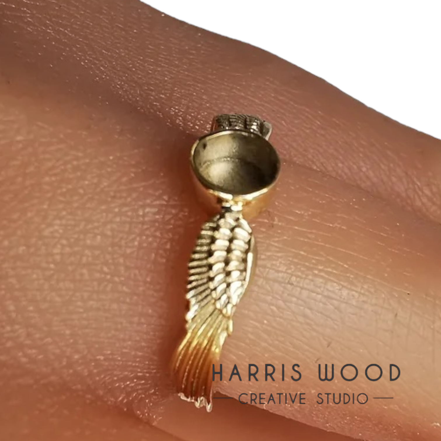 Angel Wing Round Ring Solid GOLD