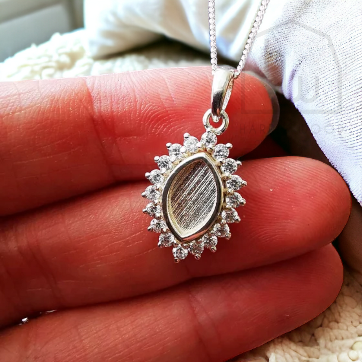 🌿CRYSTAL MARQUISE PENDANT - SOLID 925 SILVER