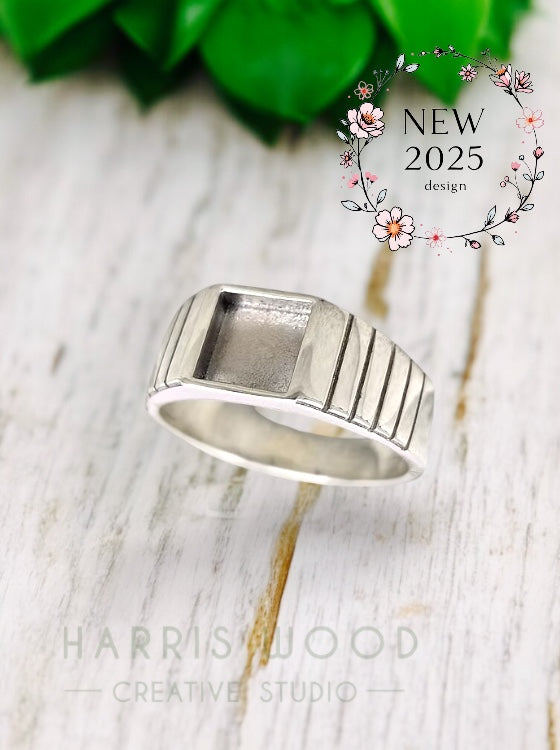 Sir Jasper Signet Ring - SOLID SILVER
