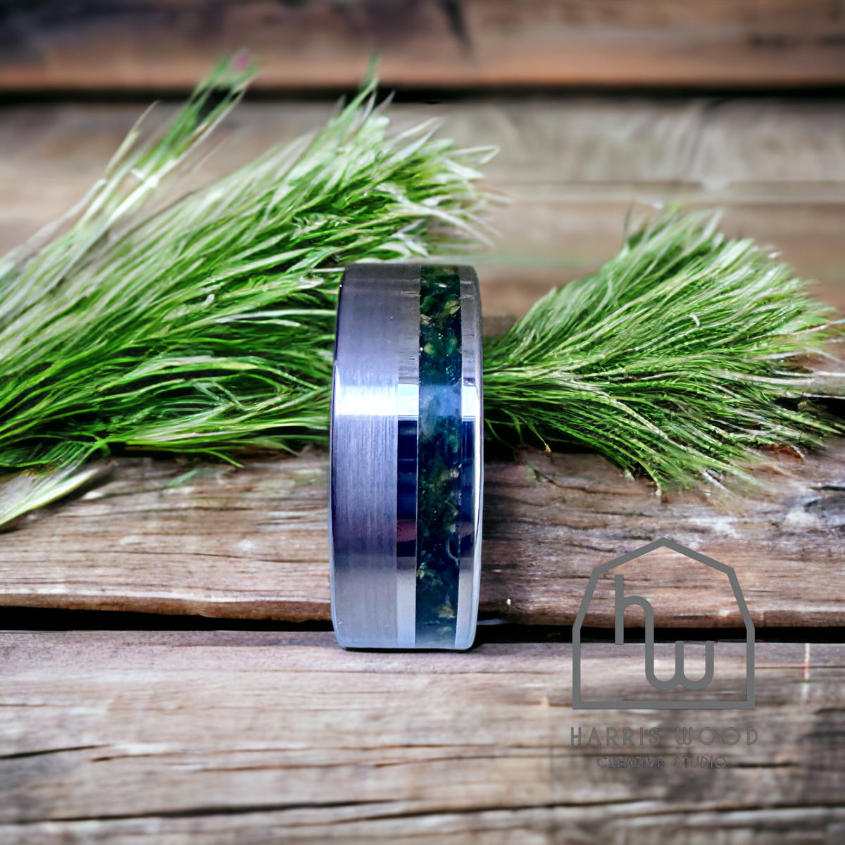 🤎 Tungsten - Smooth Edge Offset Single Channel Ring