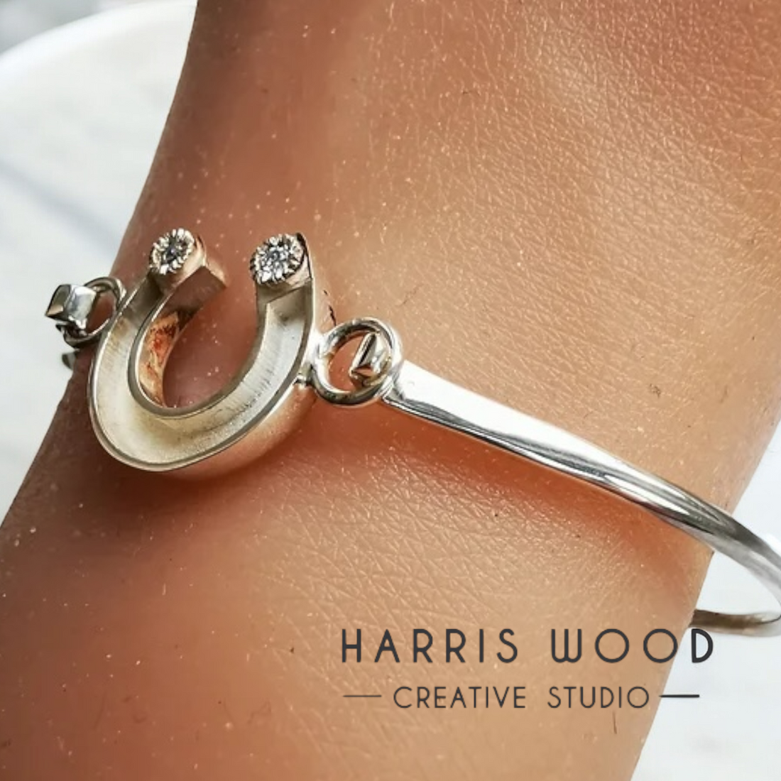 EOL - 
CZ Horse Shoe Bezel Hook Clasp Bangle Solid SILVER