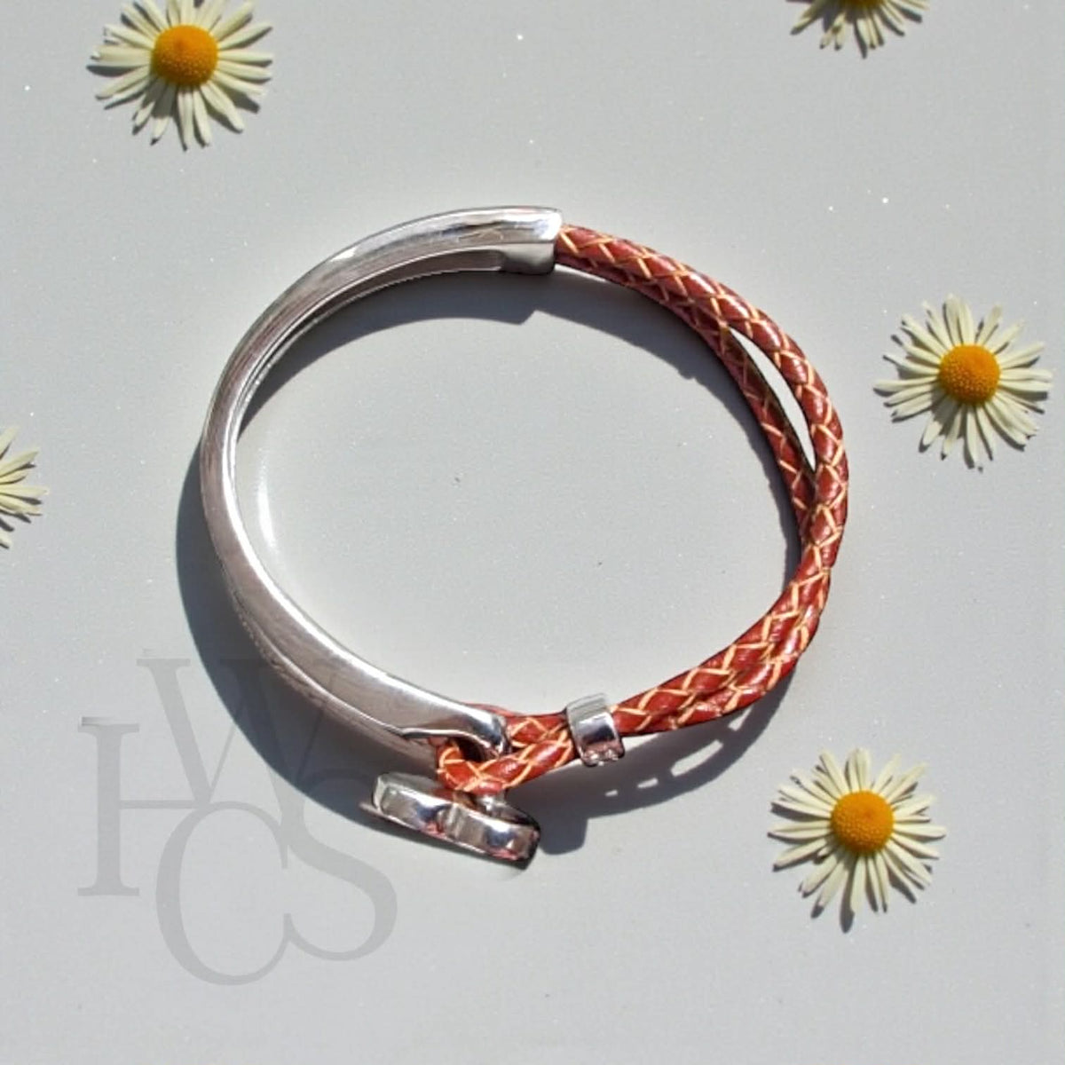 💙 Half &amp; Half Steel &amp; Leather Heart Bangle
