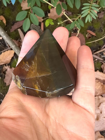 Rare Fluorite Diamond Carving – Unique Shape for Clarity, Focus &amp; Energy Alignment Healing Crystal - 