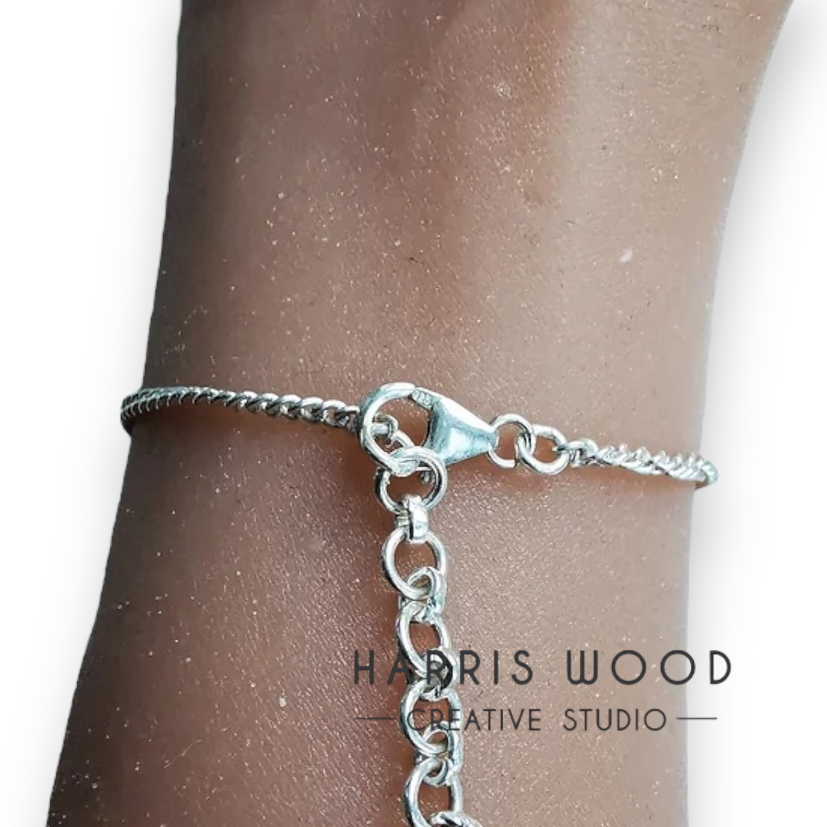 🐶 EOL-  Paw Print Bezel Adjustable Bracelet - Solid 925 Silver