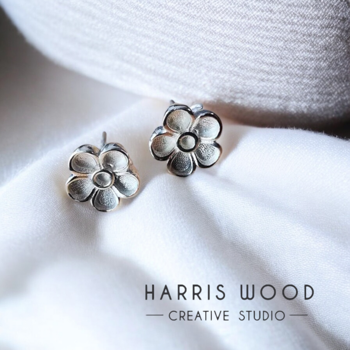 🪷Simple Flower Earrings -  925 Sterling Silver