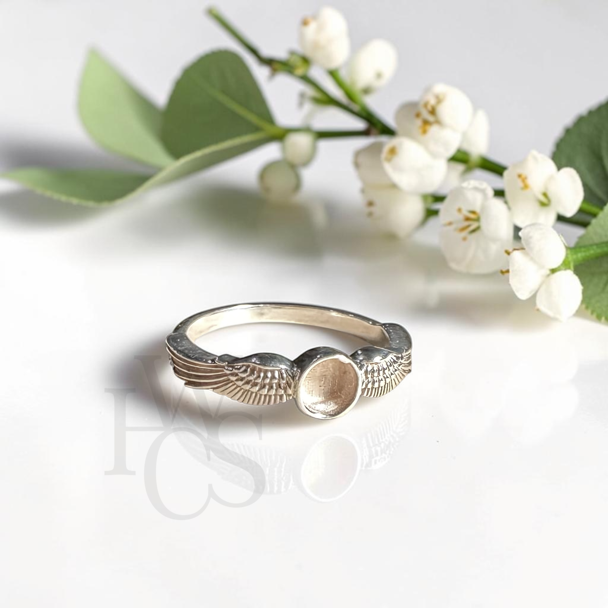 🏷️ EOL – Round Angel Wings Ring – Solid Silver