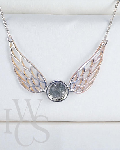 Snitch Winged Pendant &amp; Chain