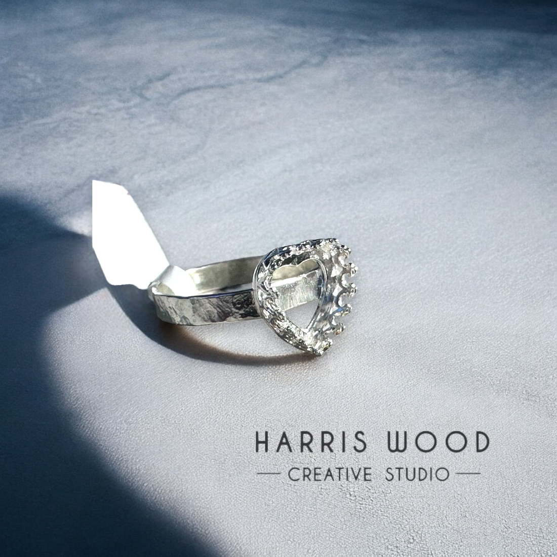 * 3mm Wide Textured Band with 10mm Heritage Heart Bezel