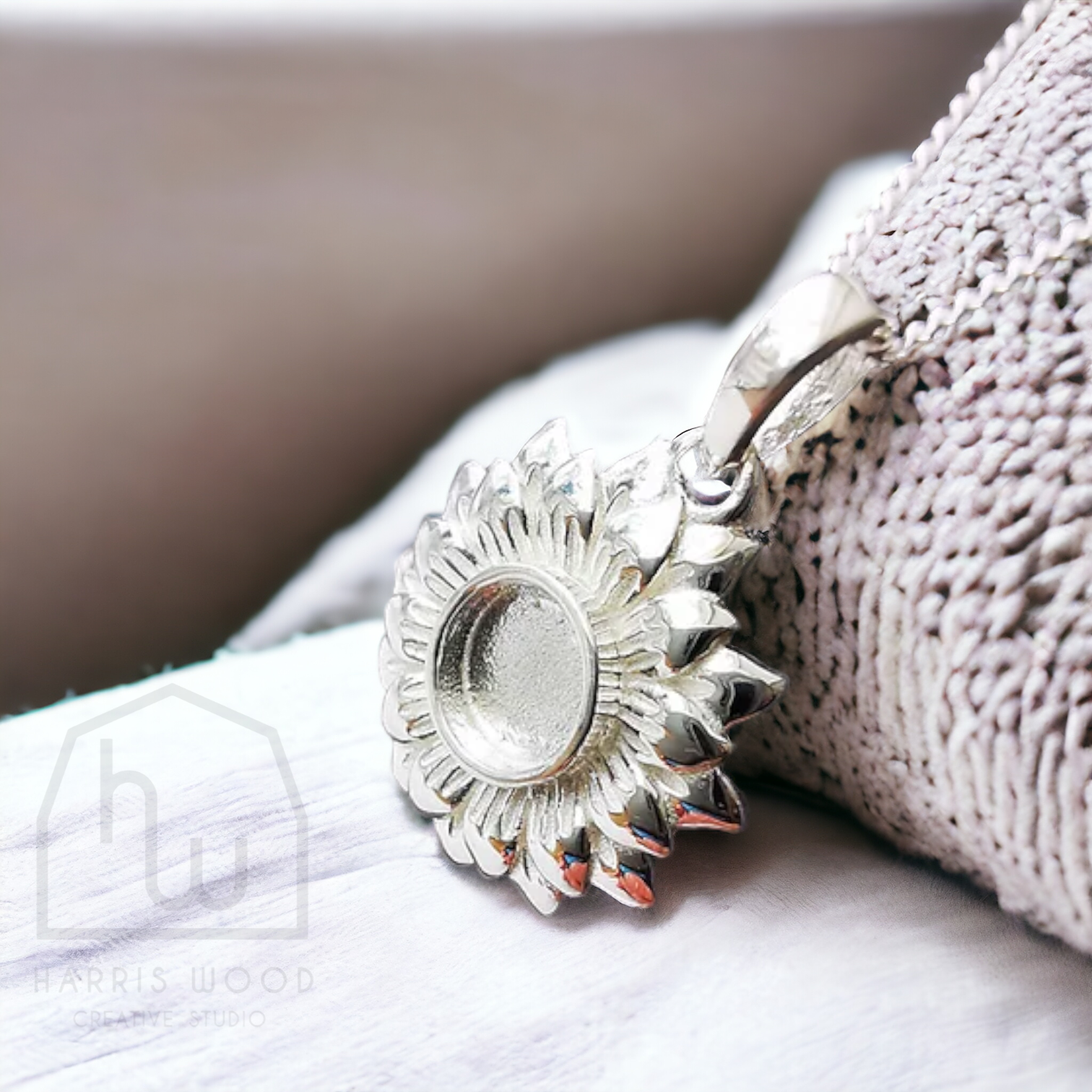 Sunflower Solid Silver Setting Pendant