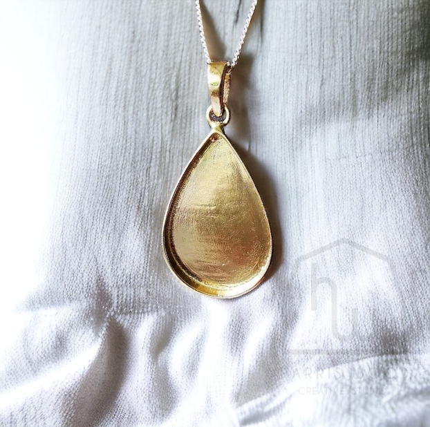 Large Teardrop Pendant - 9K Solid Gold