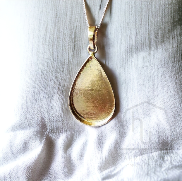 9K Solid Gold Large Teardrop Pendant