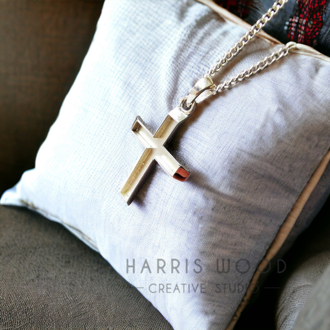 CRUCIFIX PENDANT - SOLID 925 SILVER