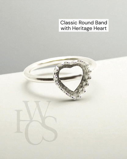 Classic Band Ring with 10mm Heritage Heart Bezel