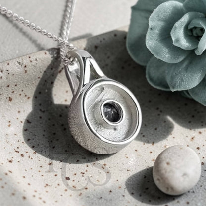 ❤️ Secret Round Crystal Pendant