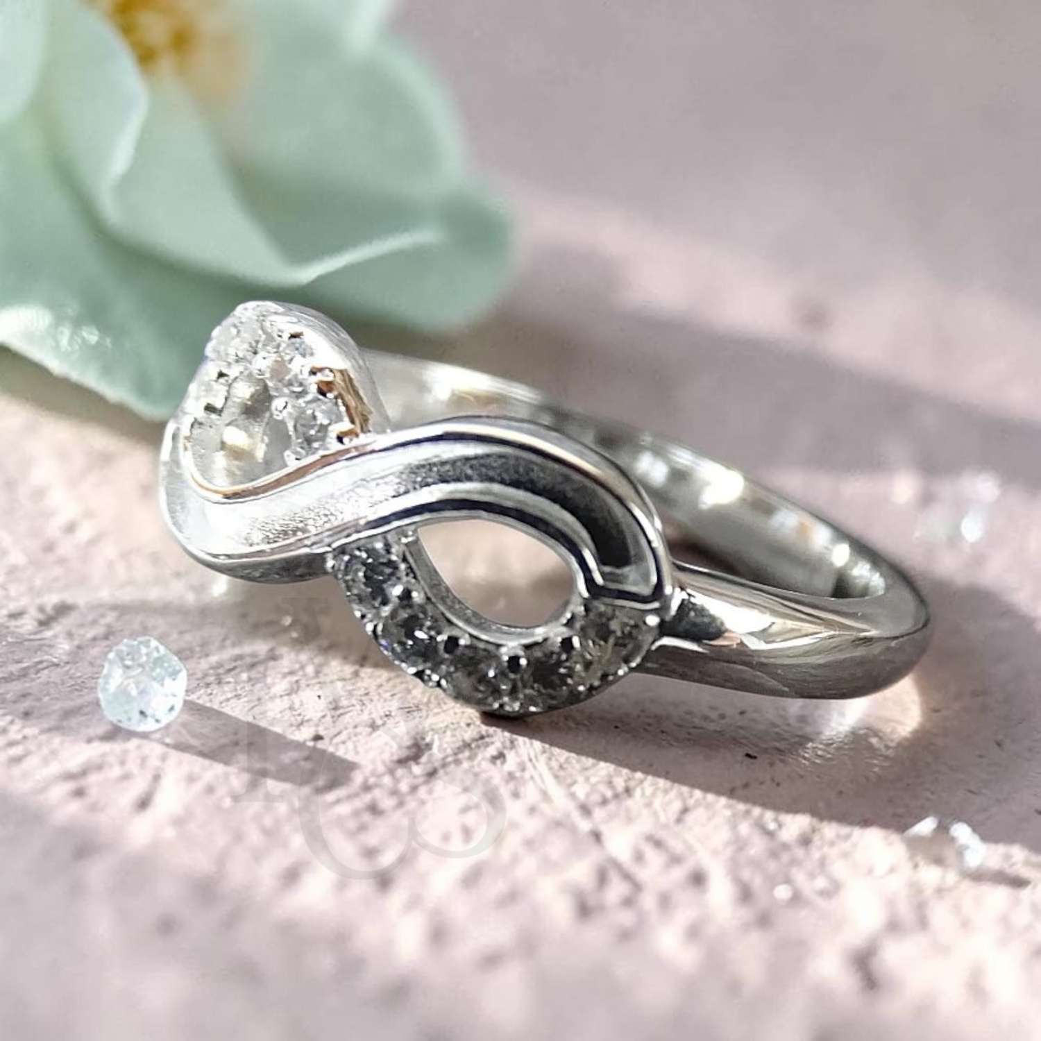 ❤️ CZ Infinity Ring - Solid Silver
