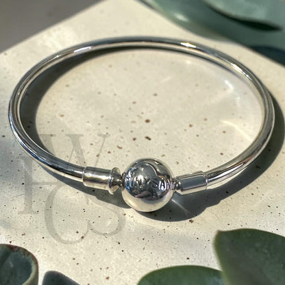 🫶🏻Stainless Steel European Bangle - Tinysands 19cm