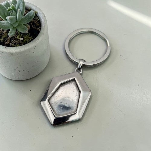 🪷 Stainless Steel Geometric Key Tag