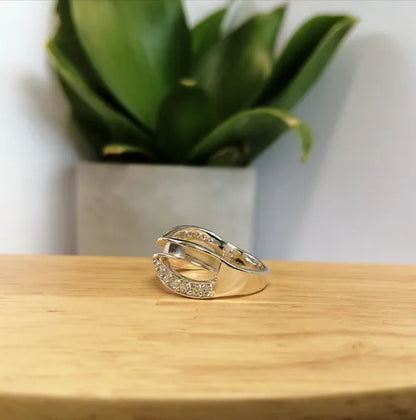 CZ Infinity Wave Ring *